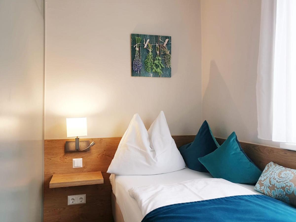 Hotel Garni Wurzer Velden am Woerthersee Luaran gambar