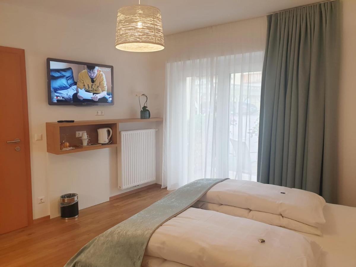 Hotel Garni Wurzer Velden am Woerthersee Luaran gambar