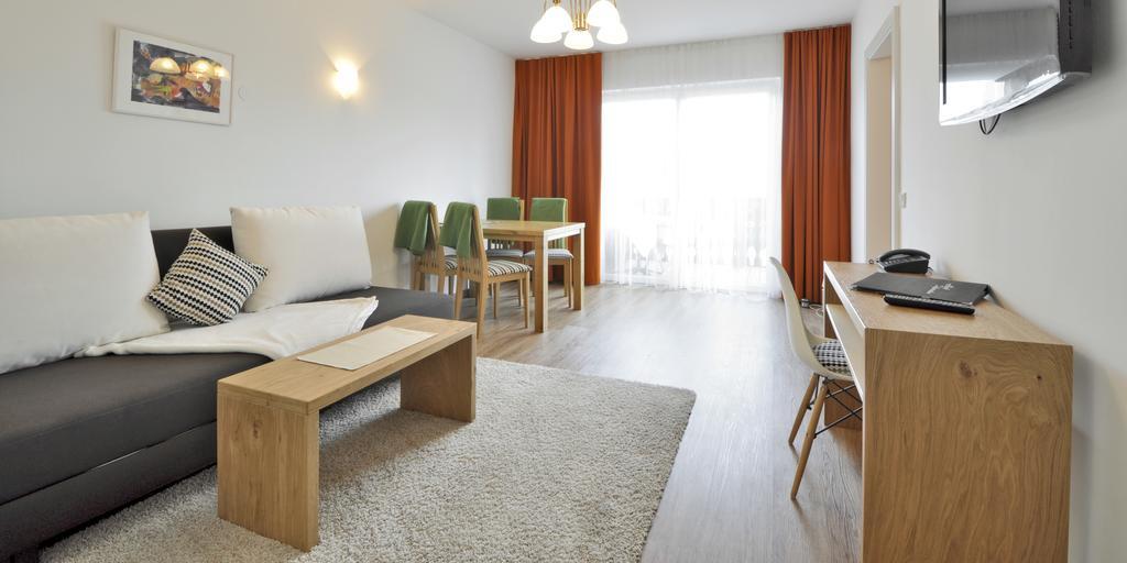 Hotel Garni Wurzer Velden am Woerthersee Luaran gambar